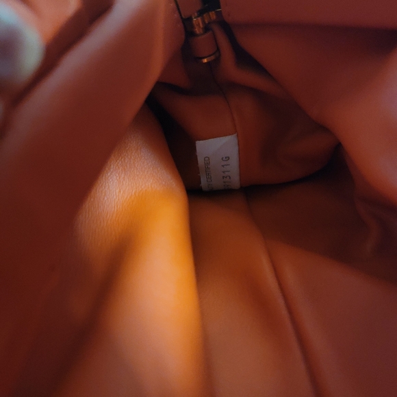 Bottega Veneta pouch bag - Picture 6 of 7